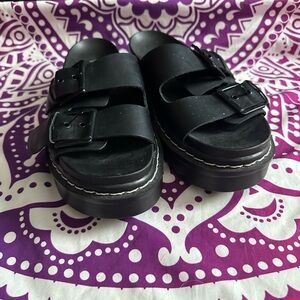 Madden Girl Platform Slides women’s 9